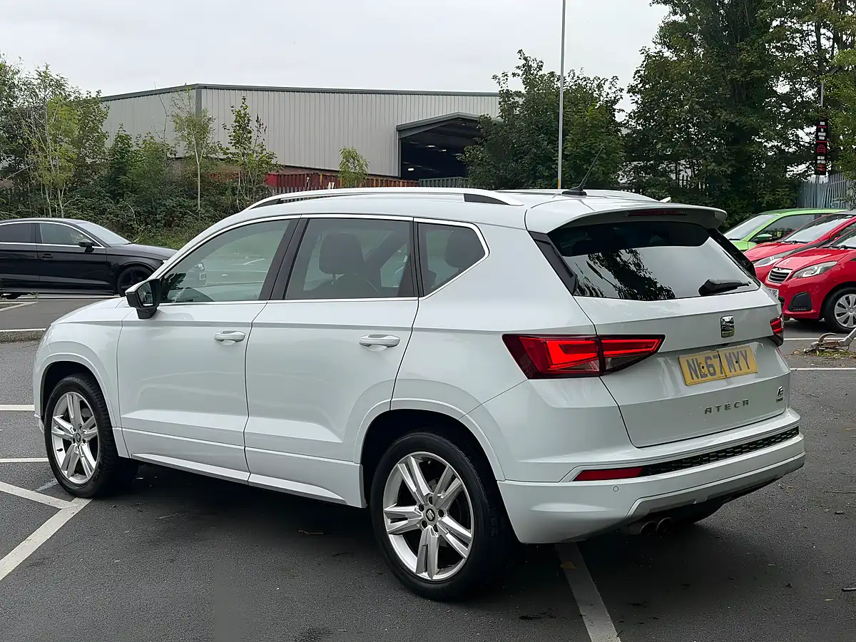 Used 2017 SEAT Ateca Fr White - Interior and Exterior details 5