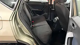 Used 2017 SEAT Ateca Se Green - Interior and Exterior details 10