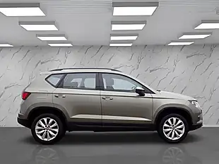 Used 2017 SEAT Ateca Se Green - Interior and Exterior details 6