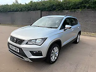 Used 2017 SEAT Ateca Se Silver - Interior and Exterior details 4