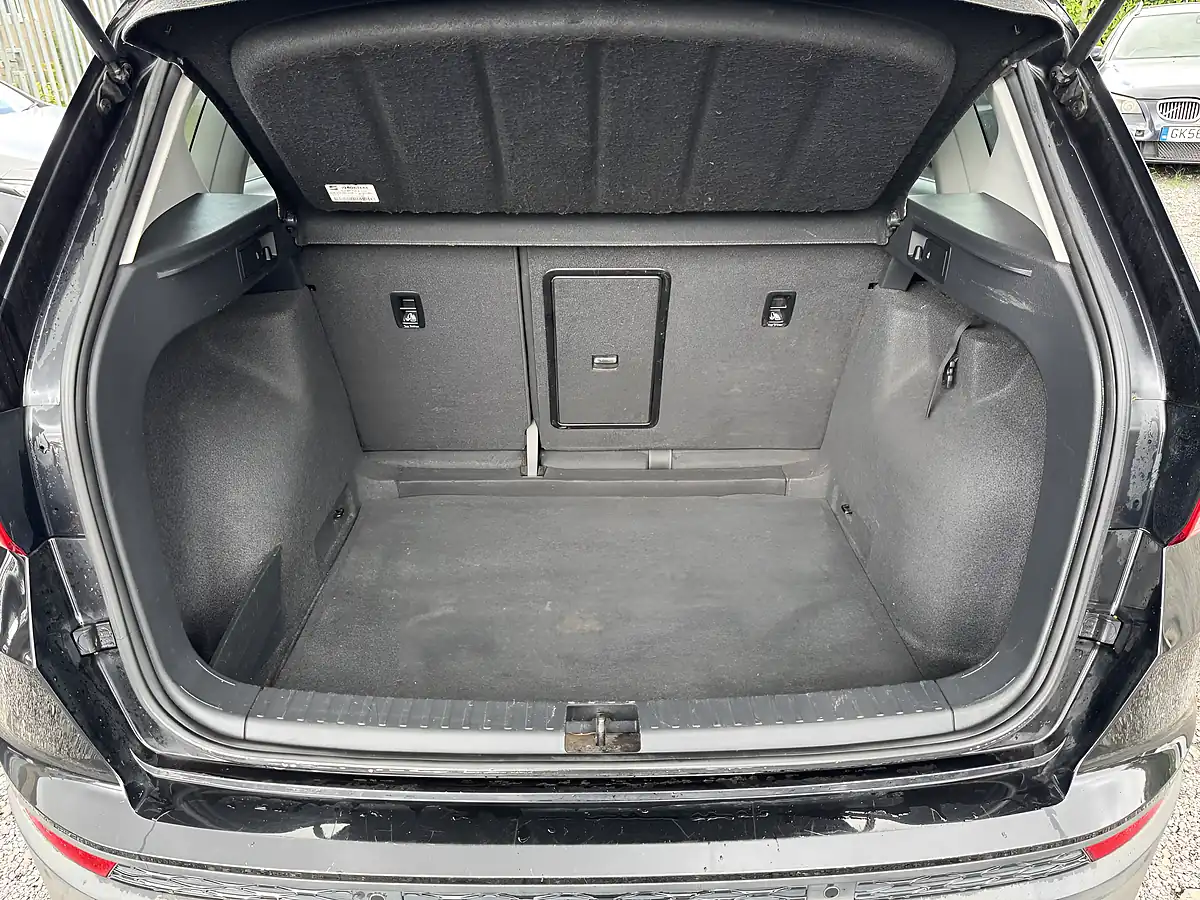 Used 2017 SEAT Ateca Se Technology Black - Interior and Exterior details 20