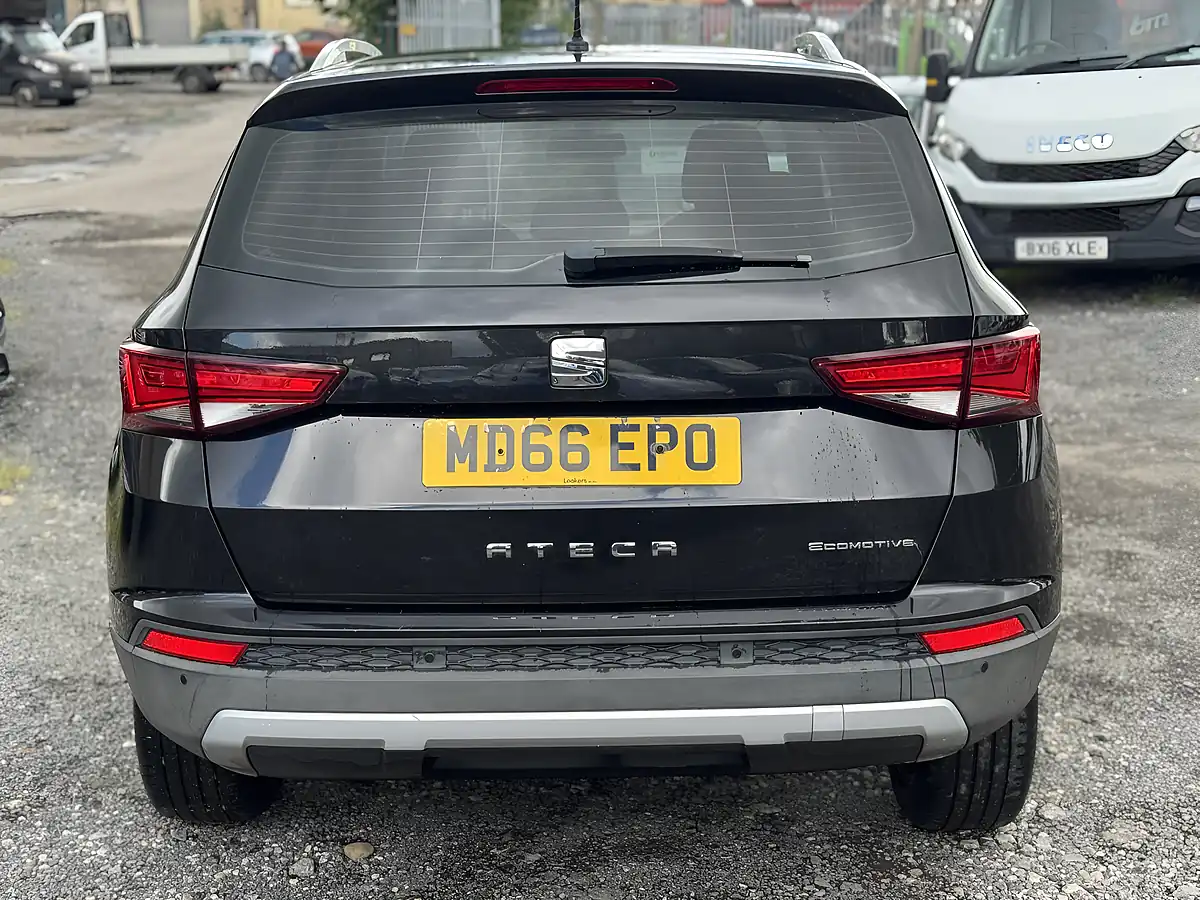 Used 2017 SEAT Ateca Se Technology Black - Interior and Exterior details 6