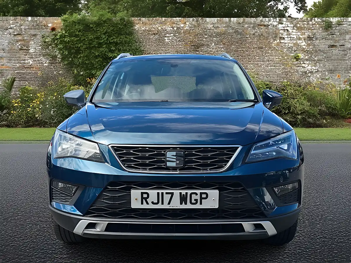 Used 2017 SEAT Ateca Se Technology Blue - Interior and Exterior details 3