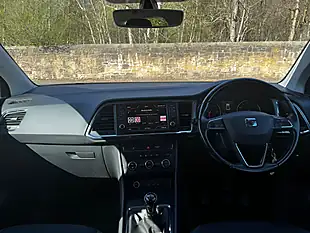 Used 2017 SEAT Ateca Se Technology Grey - Interior and Exterior details 2