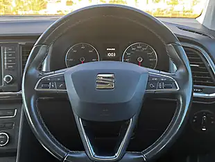 Used 2017 SEAT Ateca Se Technology Grey - Interior and Exterior details 4