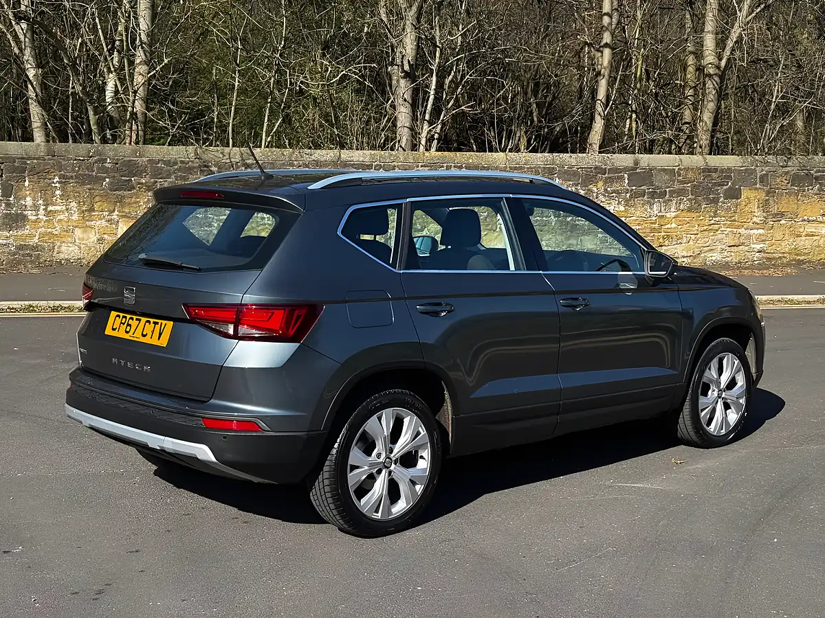 Used 2017 SEAT Ateca Se Technology Grey - Interior and Exterior details 9