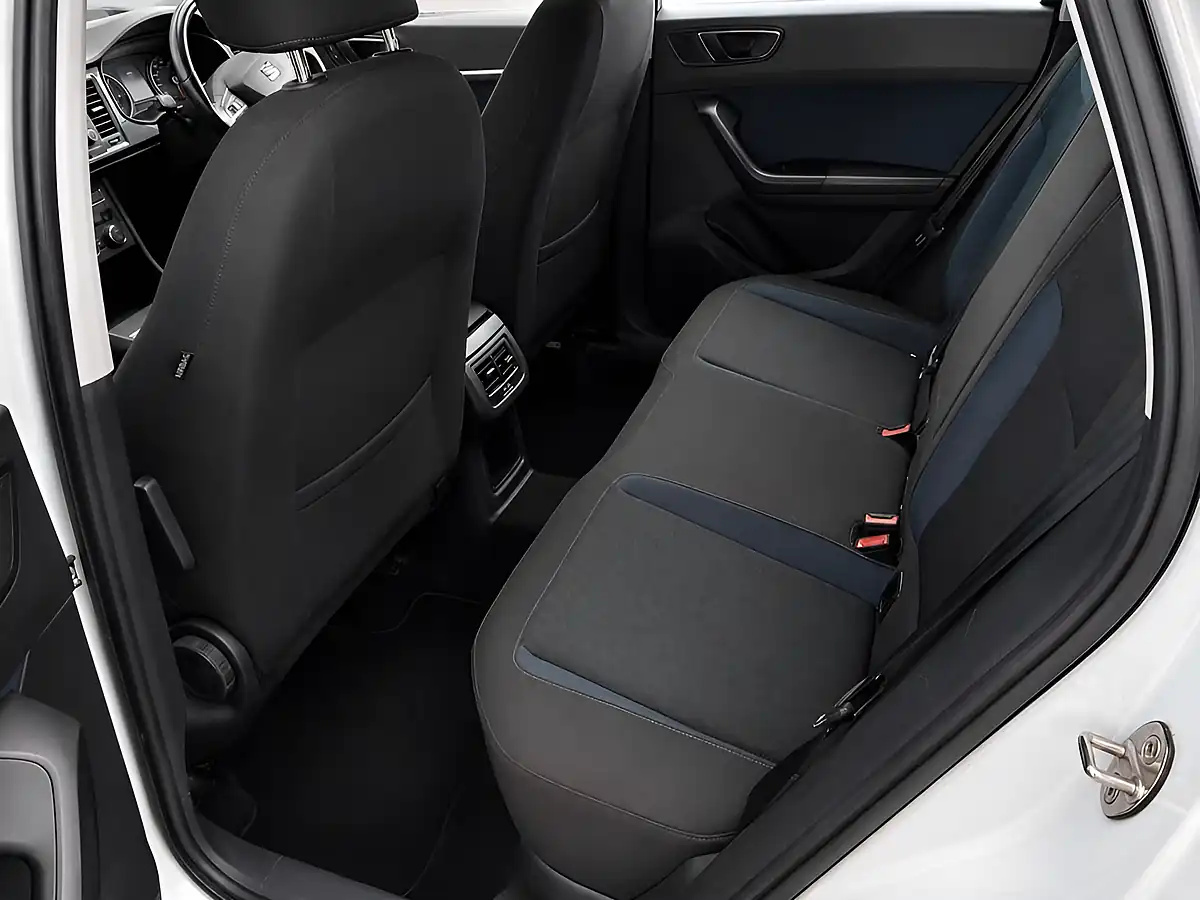 Used 2017 SEAT Ateca Se Technology White - Interior and Exterior details 7