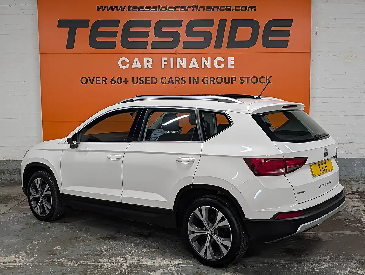 Used 2017 SEAT Ateca Se Technology White - Interior and Exterior details 14