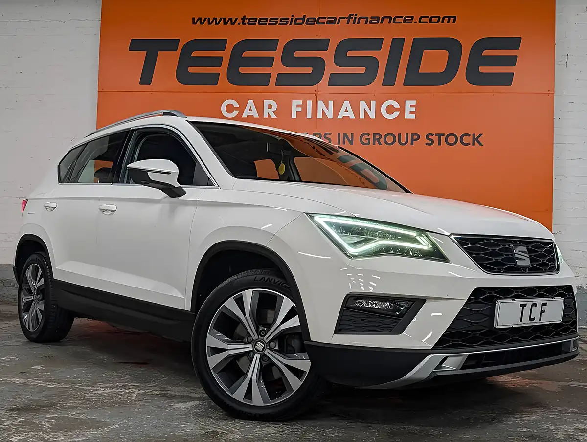 Used 2017 SEAT Ateca Se Technology White - Interior and Exterior details 3