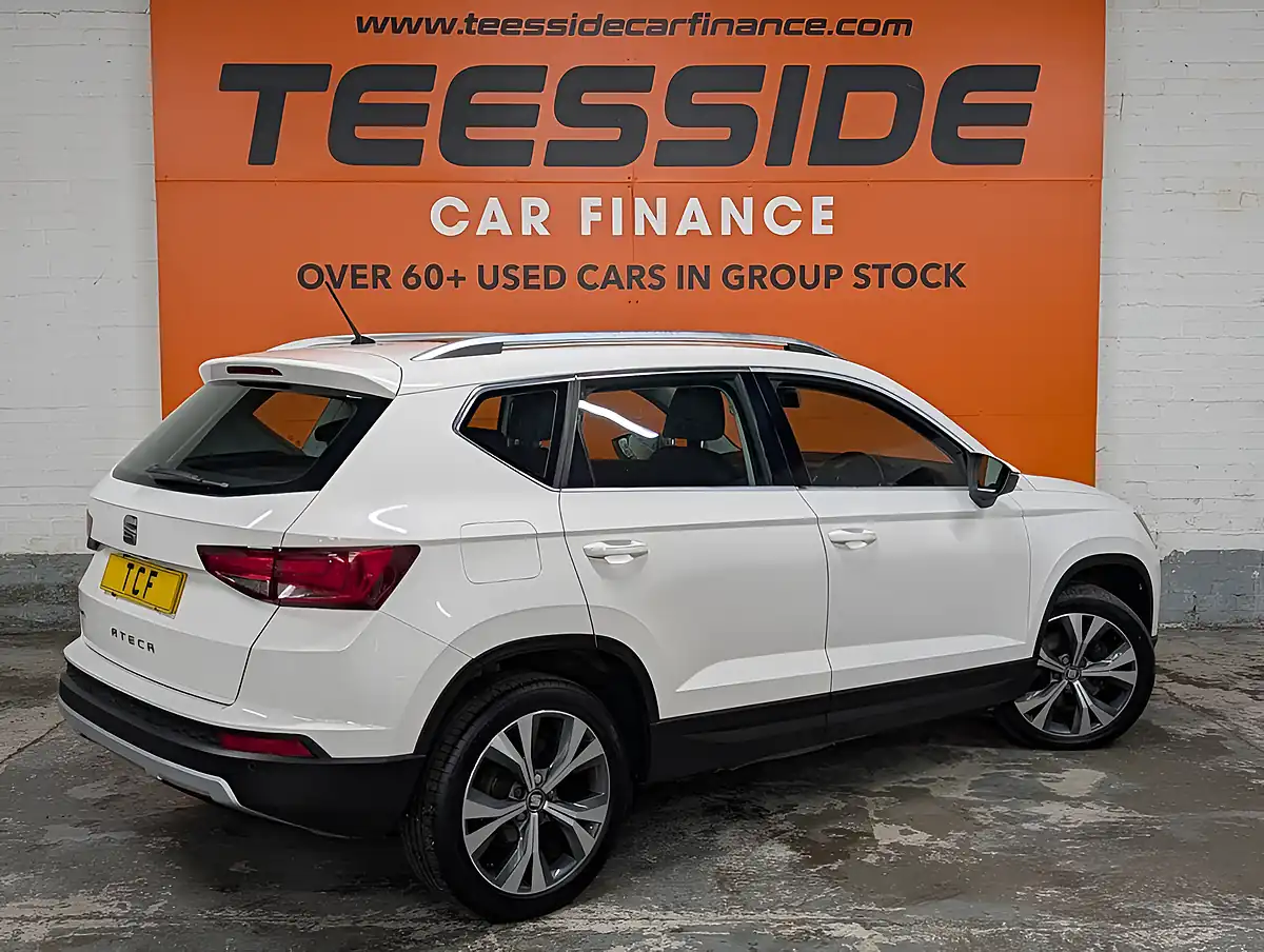 Used 2017 SEAT Ateca Se Technology White - Interior and Exterior details 8
