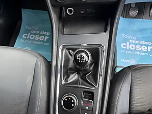 Used 2017 SEAT Ateca Se White - Interior and Exterior details 16