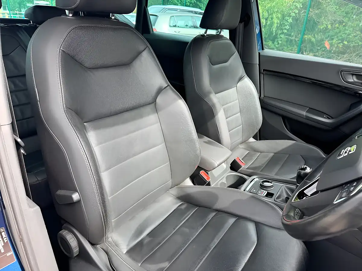 Used 2017 SEAT Ateca Xcellence Blue - Interior and Exterior details 12