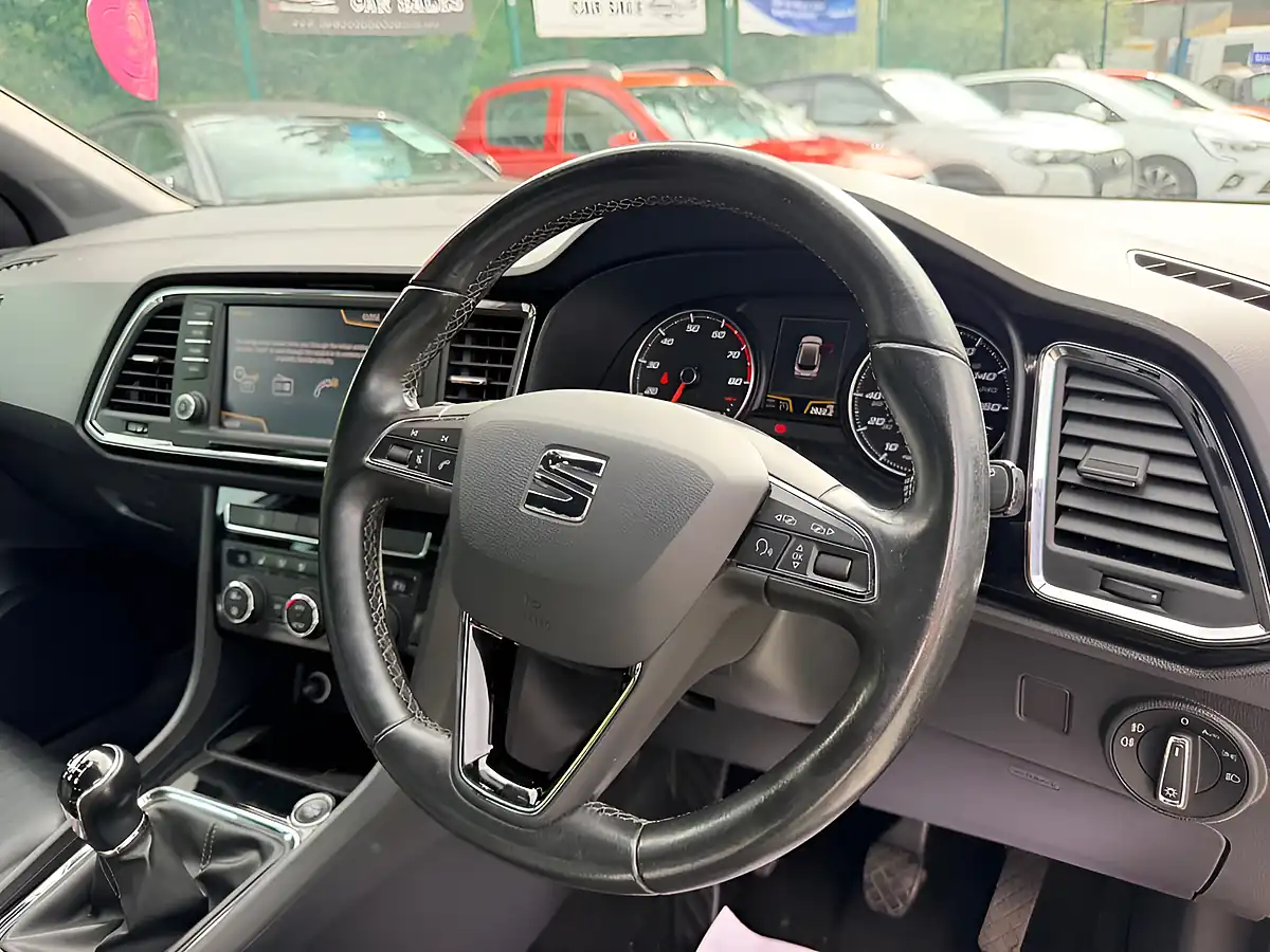 Used 2017 SEAT Ateca Xcellence Blue - Interior and Exterior details 13