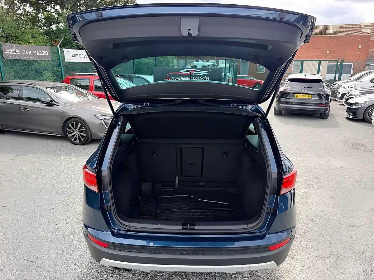 Used 2017 SEAT Ateca Xcellence Blue - Interior and Exterior details 16