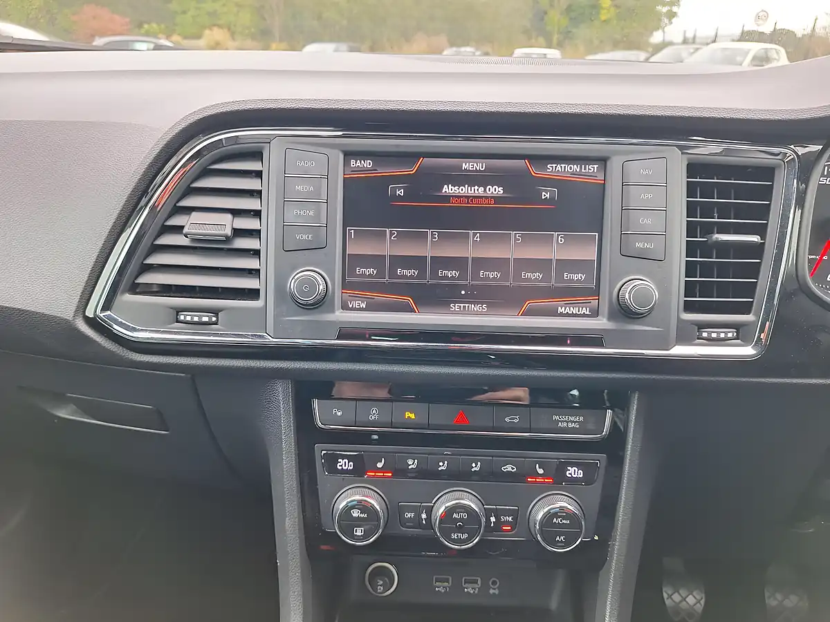 Used 2017 SEAT Ateca Xcellence Blue - Interior and Exterior details 16