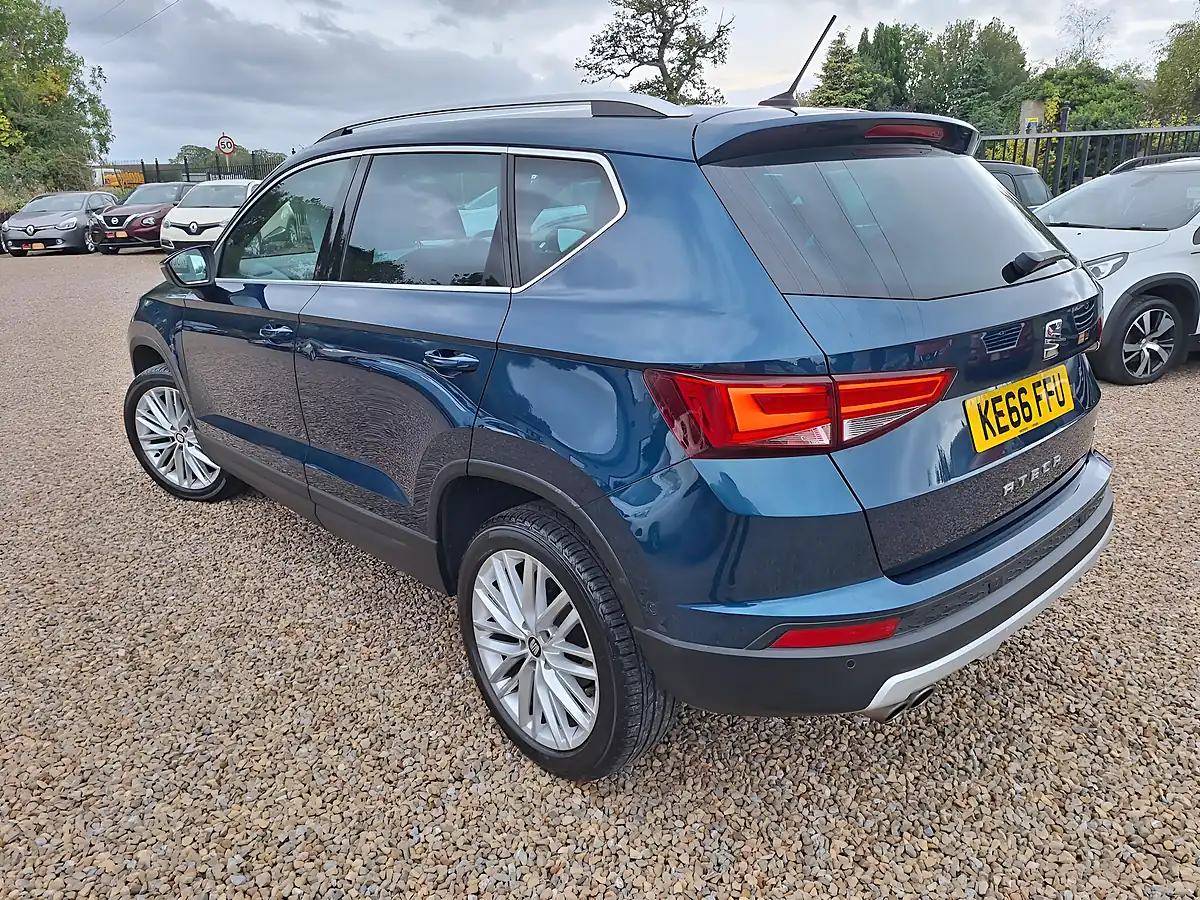 Used 2017 SEAT Ateca Xcellence Blue - Interior and Exterior details 3