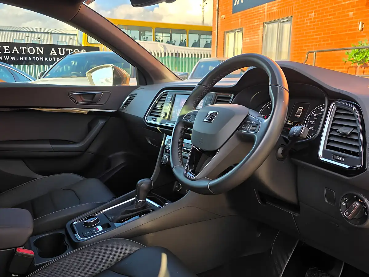 Used 2017 SEAT Ateca Xcellence Grey - Interior and Exterior details 12