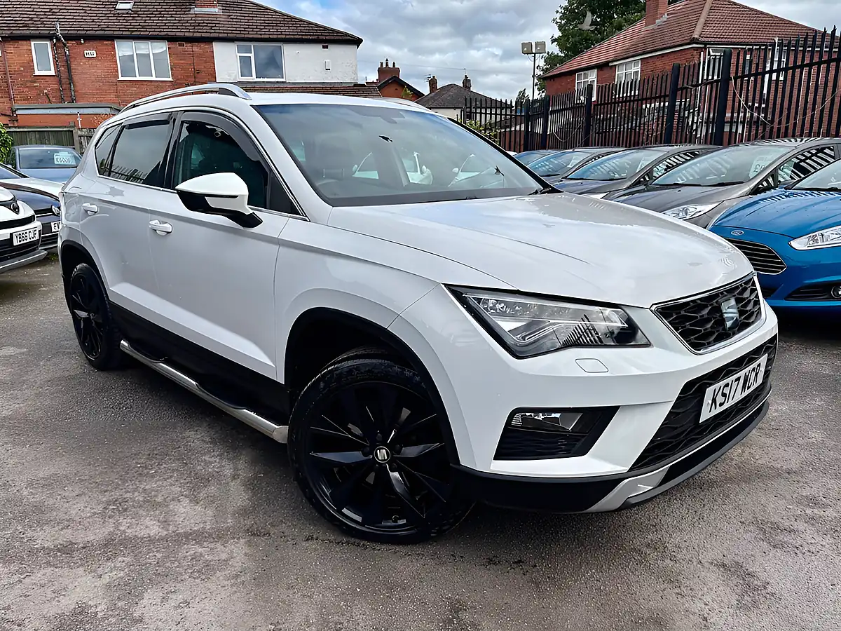 Used 2017 SEAT Ateca Xcellence Nevada White - Front View