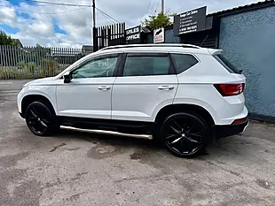 Used 2017 SEAT Ateca Xcellence Nevada White - Interior and Exterior details 5