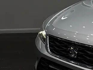 Used 2017 SEAT Ateca Xcellence Silver - Interior and Exterior details 10