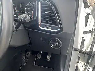 Used 2017 SEAT Ateca Xcellence White - Interior and Exterior details 19
