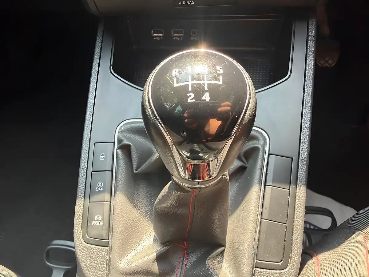 Used 2017 SEAT Ibiza Fr Black - Interior and Exterior details 12