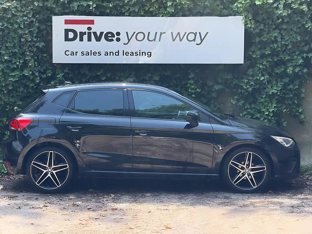 Used 2017 SEAT Ibiza Fr Black - Interior and Exterior details 5