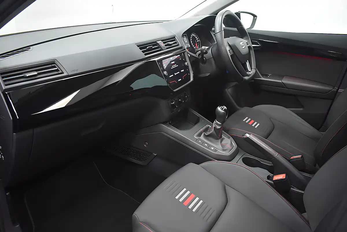 Used 2017 SEAT Ibiza Fr Blue - Interior and Exterior details 12