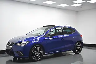 Used 2017 SEAT Ibiza Fr Blue - Interior and Exterior details 5