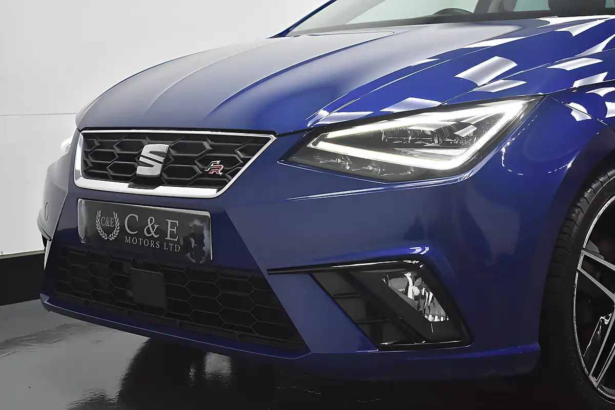 Used 2017 SEAT Ibiza Fr Blue - Interior and Exterior details 6