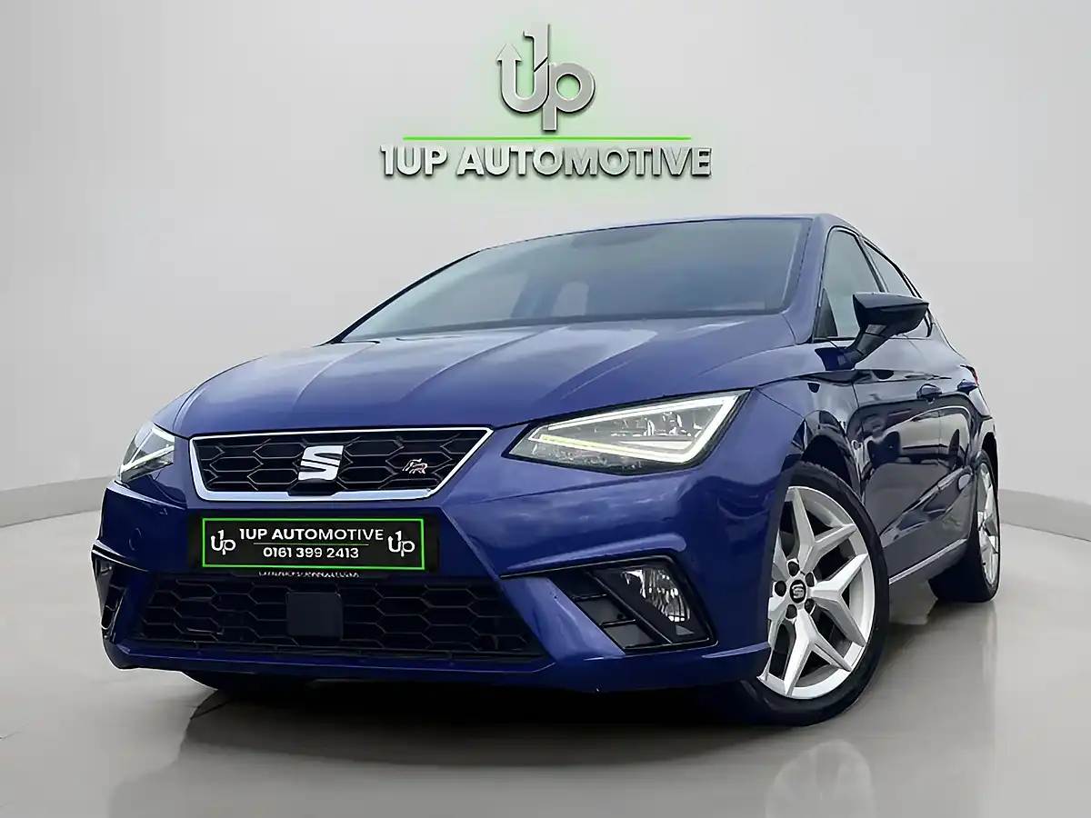 Used 2017 SEAT Ibiza Fr Blue - Interior and Exterior details 4