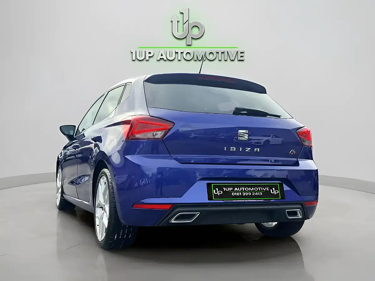 Used 2017 SEAT Ibiza Fr Blue - Interior and Exterior details 5