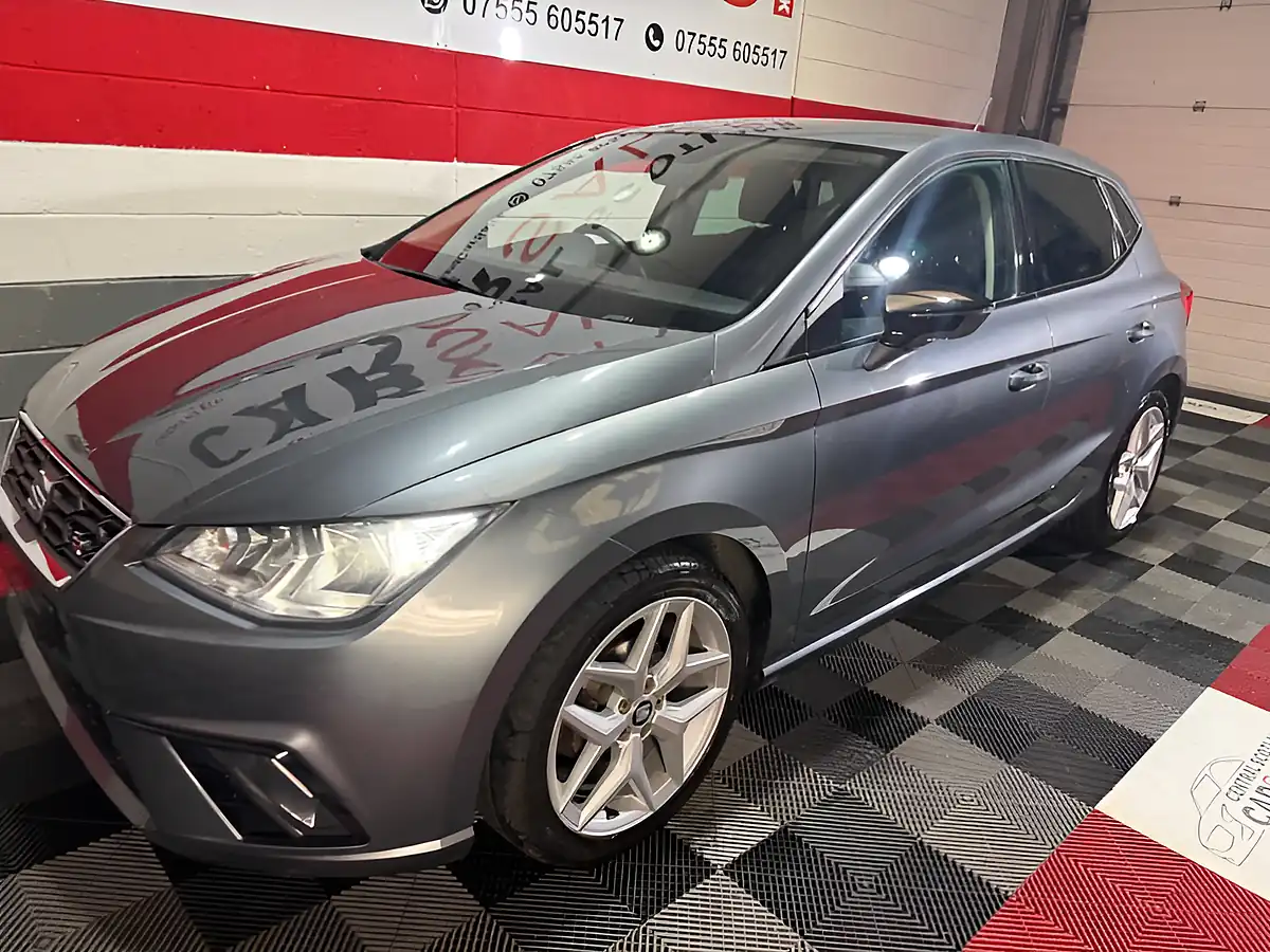 Used 2017 SEAT Ibiza Fr Grey - Interior and Exterior details 3