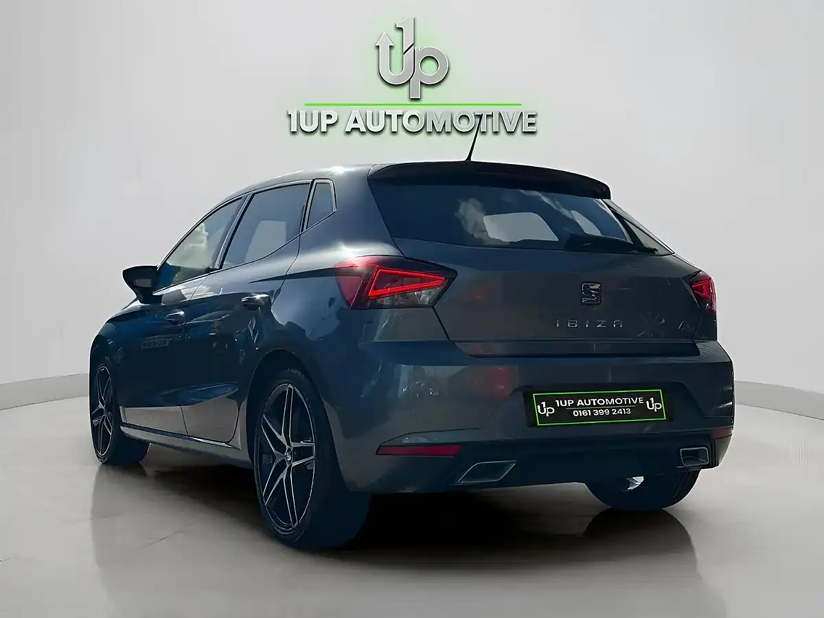 Used 2017 SEAT Ibiza Fr Grey - Interior and Exterior details 5