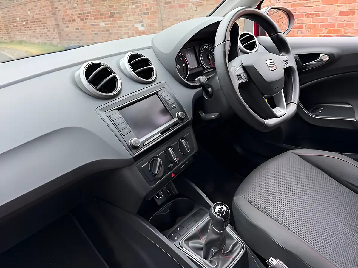 Used 2017 SEAT Ibiza Fr Red - Interior and Exterior details 10