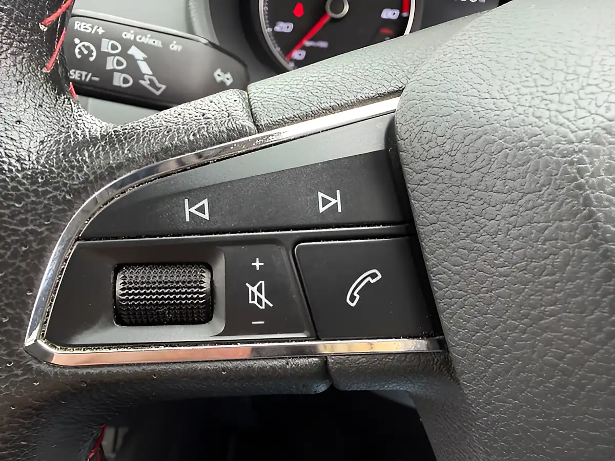 Used 2017 SEAT Ibiza Fr Red - Interior and Exterior details 13