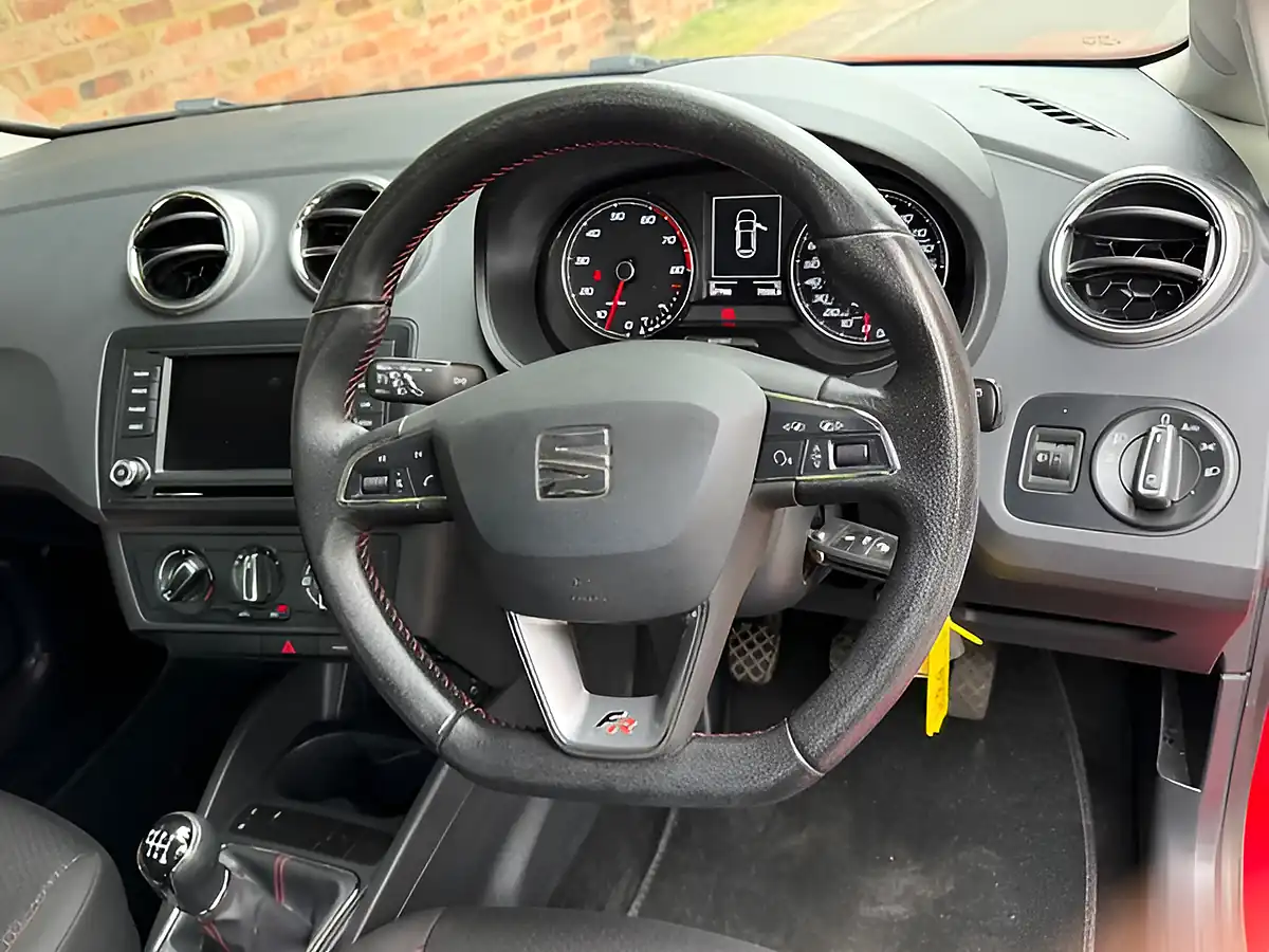 Used 2017 SEAT Ibiza Fr Red - Interior and Exterior details 3