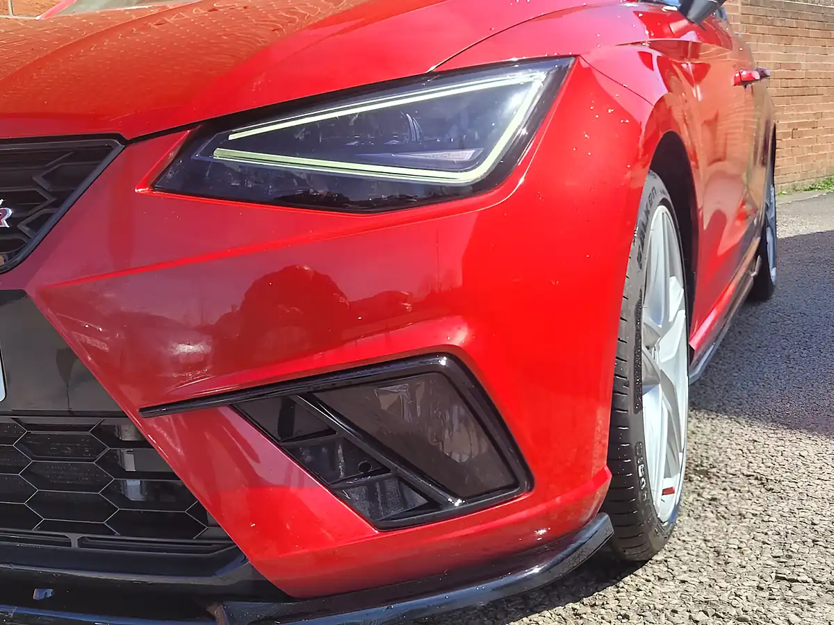 Used 2017 SEAT Ibiza Fr Red - Interior and Exterior details 12