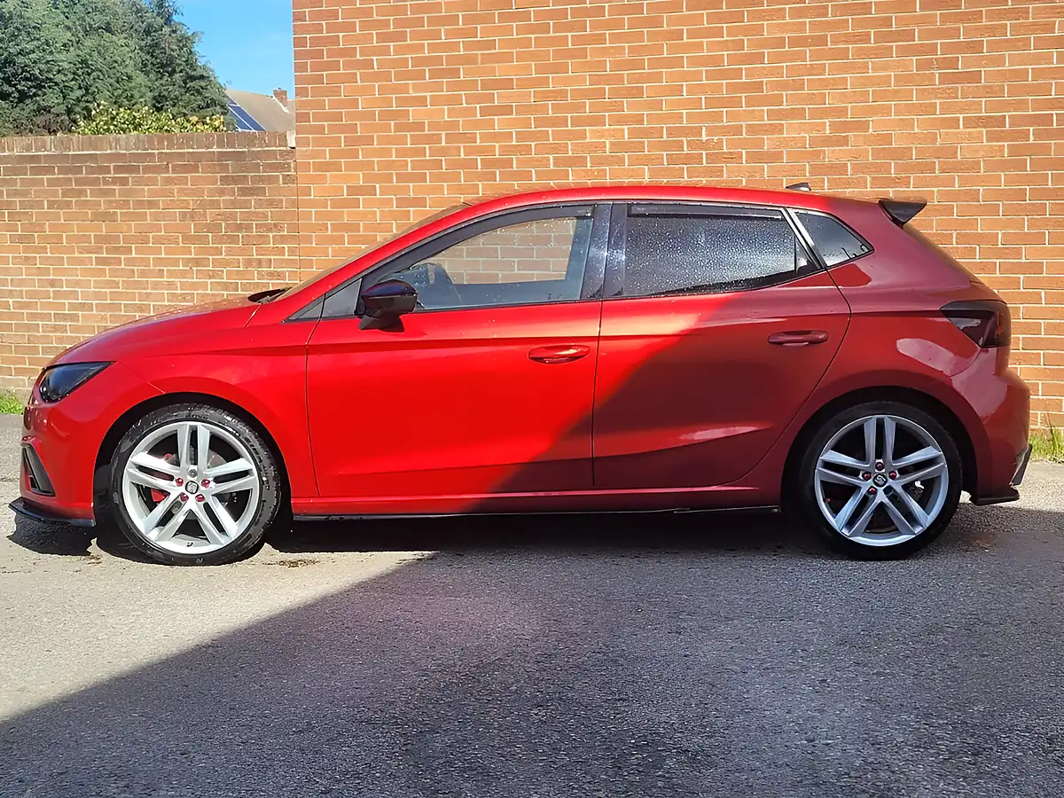 Used 2017 SEAT Ibiza Fr Red - Interior and Exterior details 2