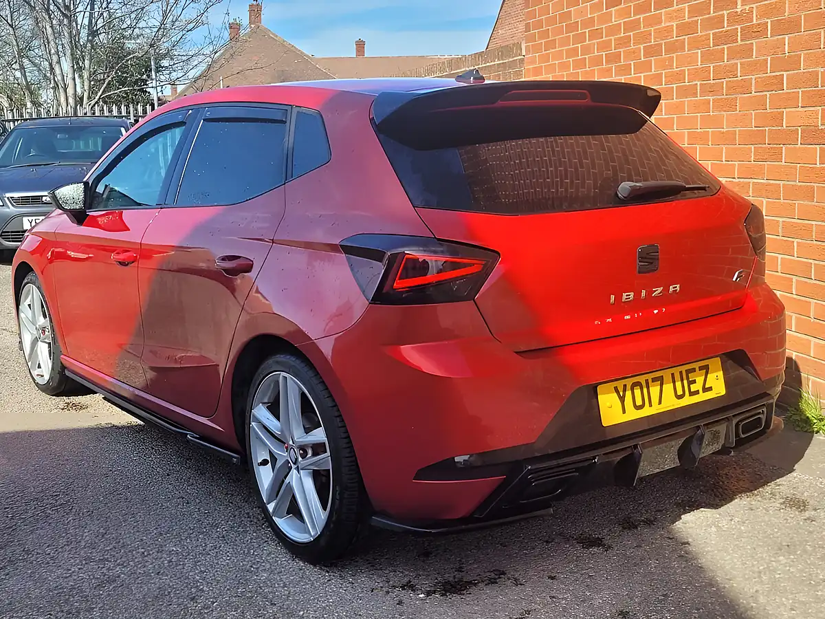 Used 2017 SEAT Ibiza Fr Red - Interior and Exterior details 3