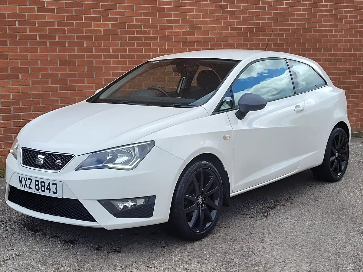 Used 2017 SEAT Ibiza Fr Sport White - Front View
