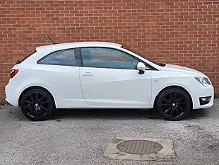 Used 2017 SEAT Ibiza Fr Sport White - Interior and Exterior details 8