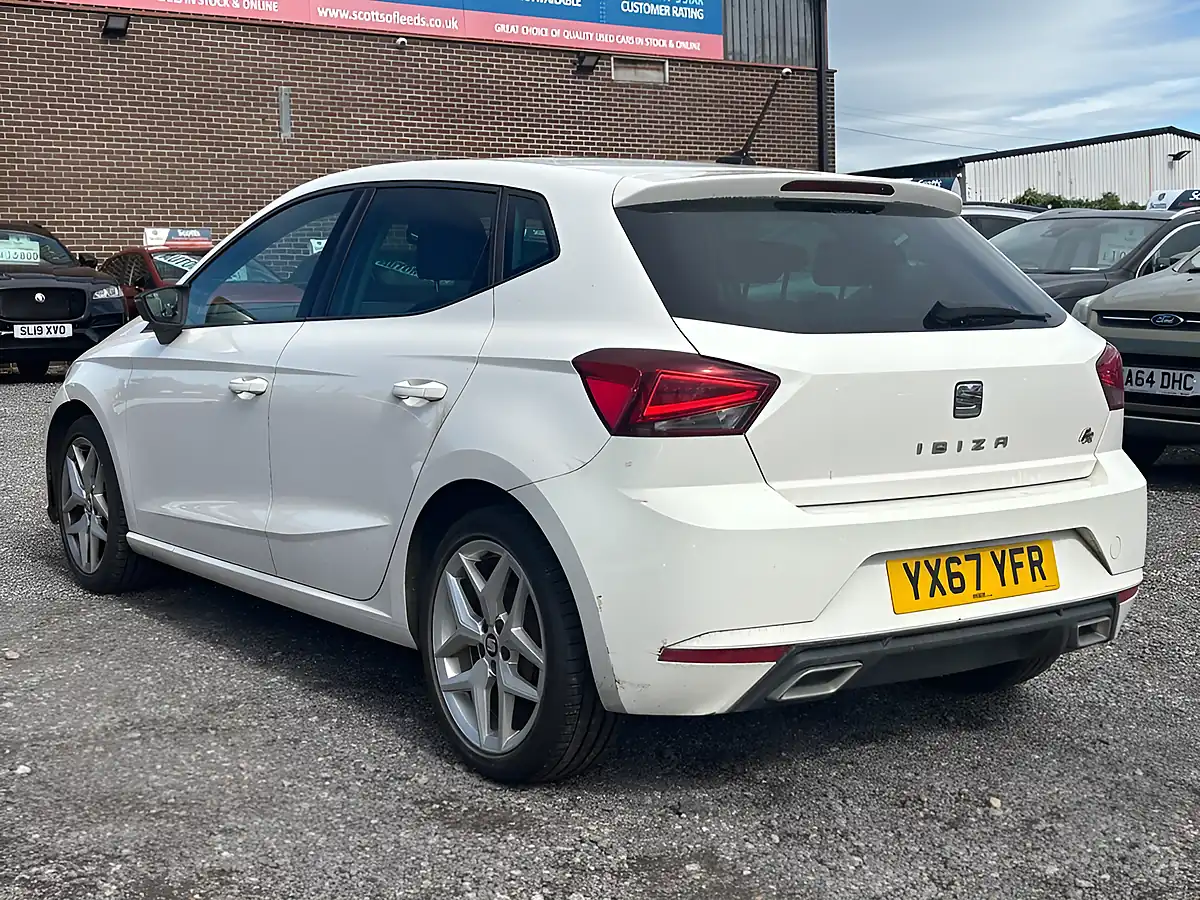 Used 2017 SEAT Ibiza Fr White - Interior and Exterior details 5