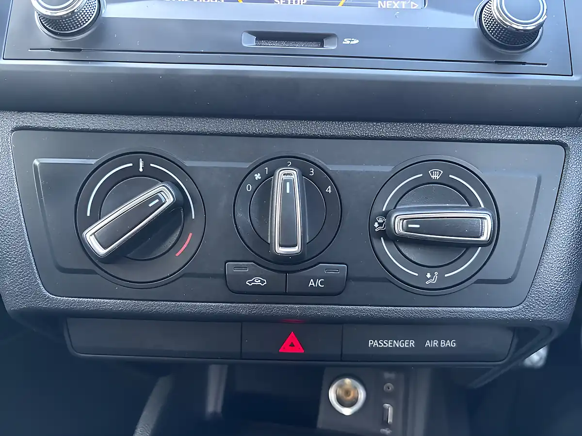 Used 2017 SEAT Ibiza Se Black - Interior and Exterior details 13