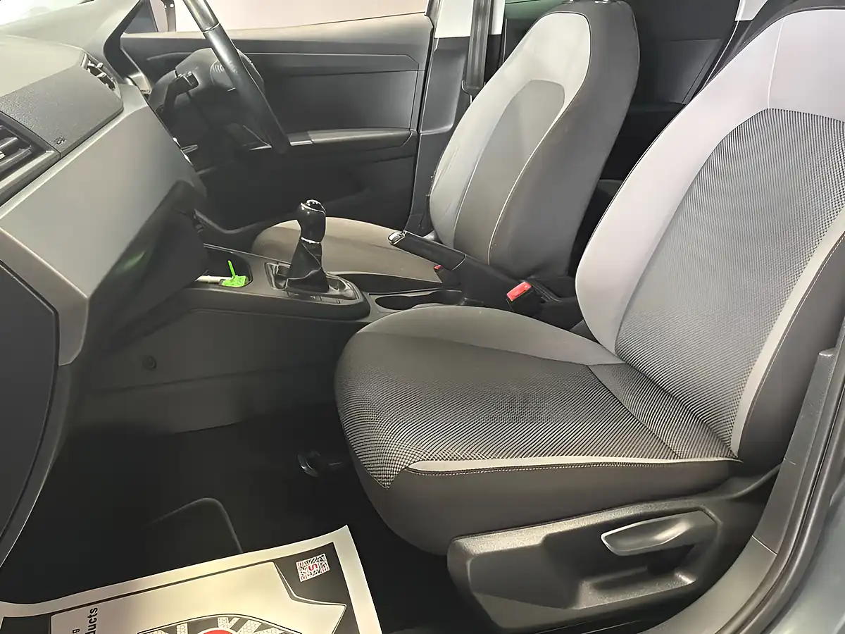 Used 2017 SEAT Ibiza Se Grey - Interior and Exterior details 10
