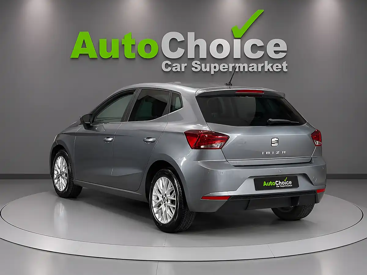 Used 2017 SEAT Ibiza Se Grey - Interior and Exterior details 5