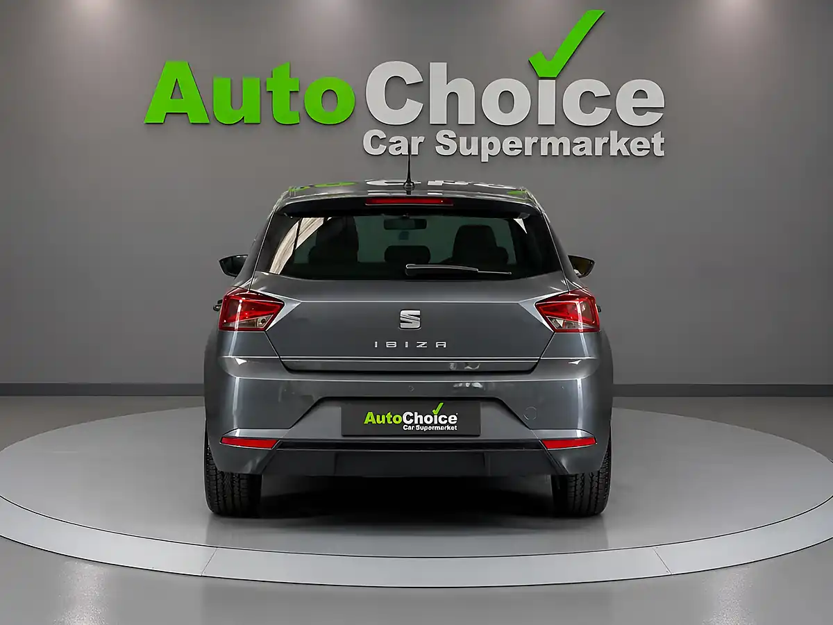 Used 2017 SEAT Ibiza Se Grey - Interior and Exterior details 6