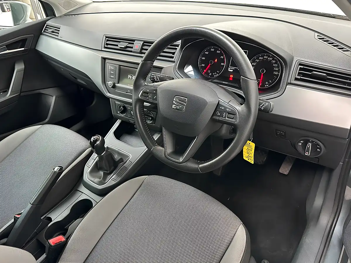 Used 2017 SEAT Ibiza Se Monsoon Grey - Interior and Exterior details 3