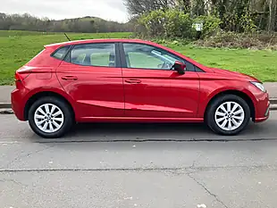 Used 2017 SEAT Ibiza Se Red - Interior and Exterior details 2
