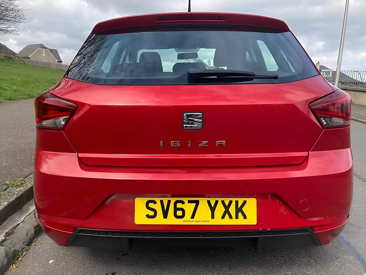 Used 2017 SEAT Ibiza Se Red - Interior and Exterior details 4